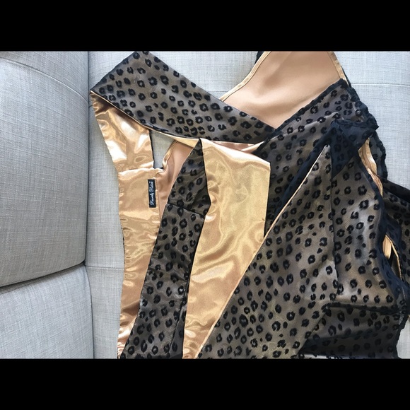 COPY - Heavenly Hostess Apron in box - Picture 5 of 8